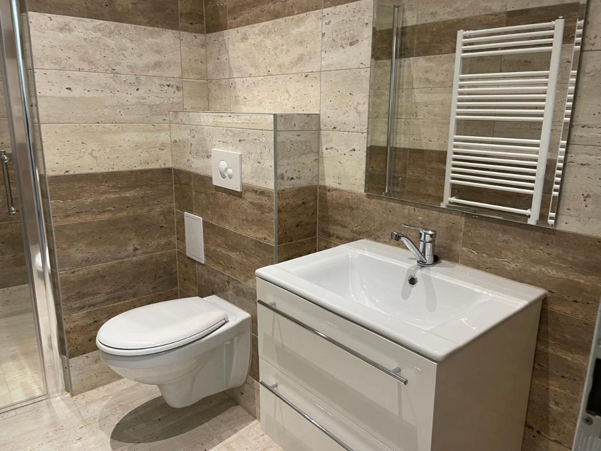 Apartmant T&T Egra  Extérieur photo