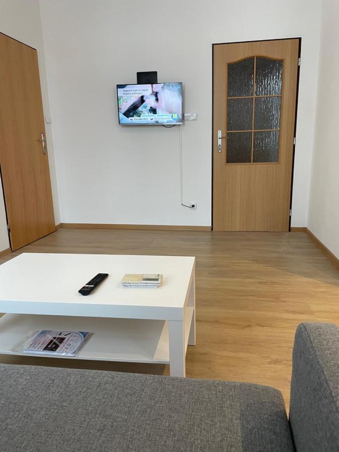 Apartmant T&T Egra  Extérieur photo