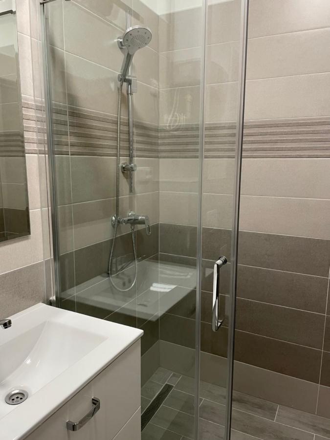 Apartmant T&T Egra  Extérieur photo